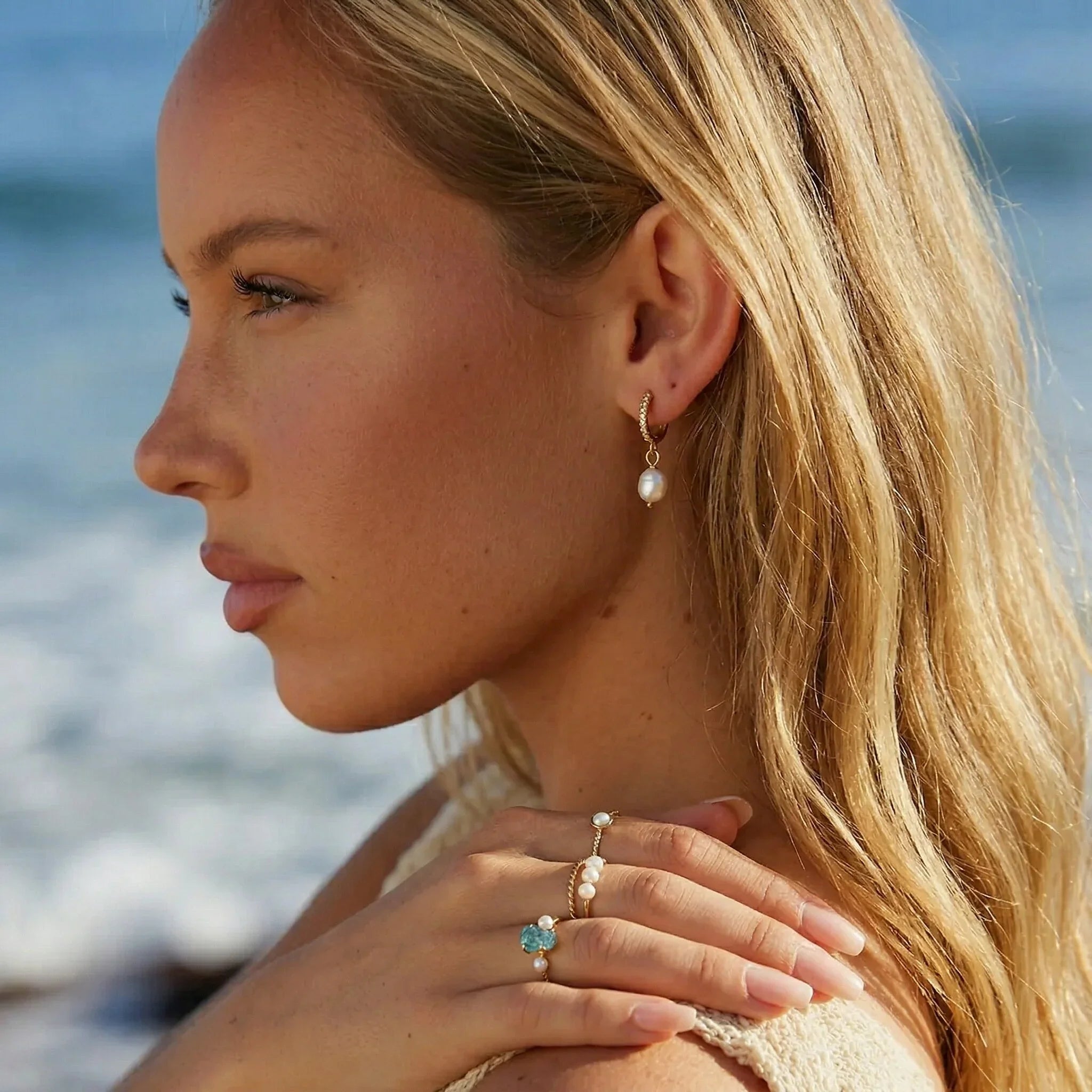 Sara Pearl Earrings Image