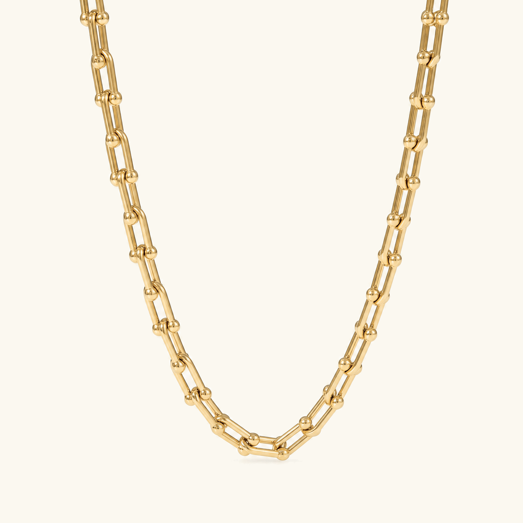 Isle Link Gold Necklace Image